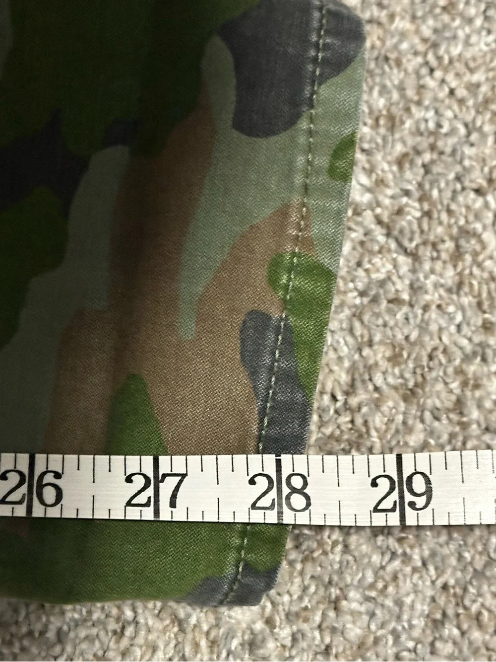 J. Crew Green Camo Utility Cargo Camp Pants Size 0. Inseam 28”